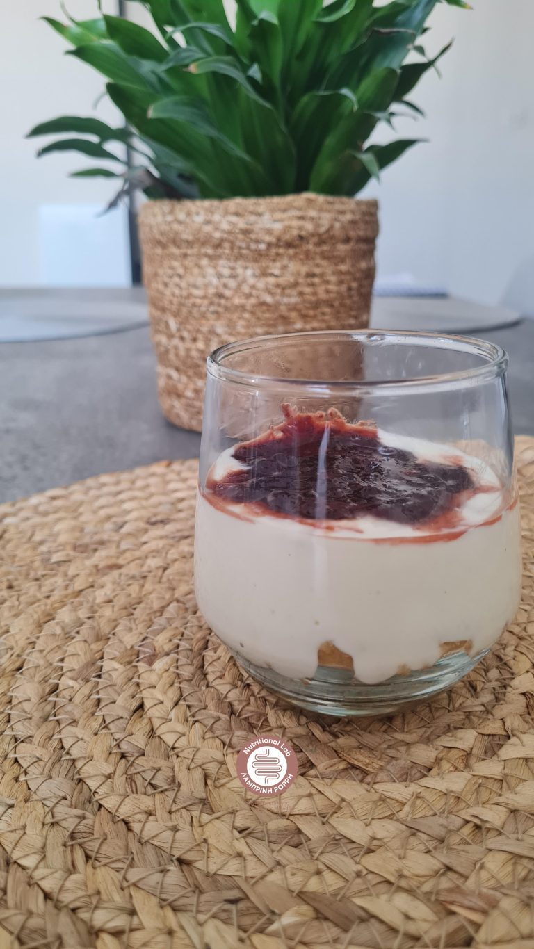 Read more about the article 𝐶ℎ𝑒𝑒𝑠𝑒𝑐𝑎𝑘𝑒 σε ποτήρι🍓