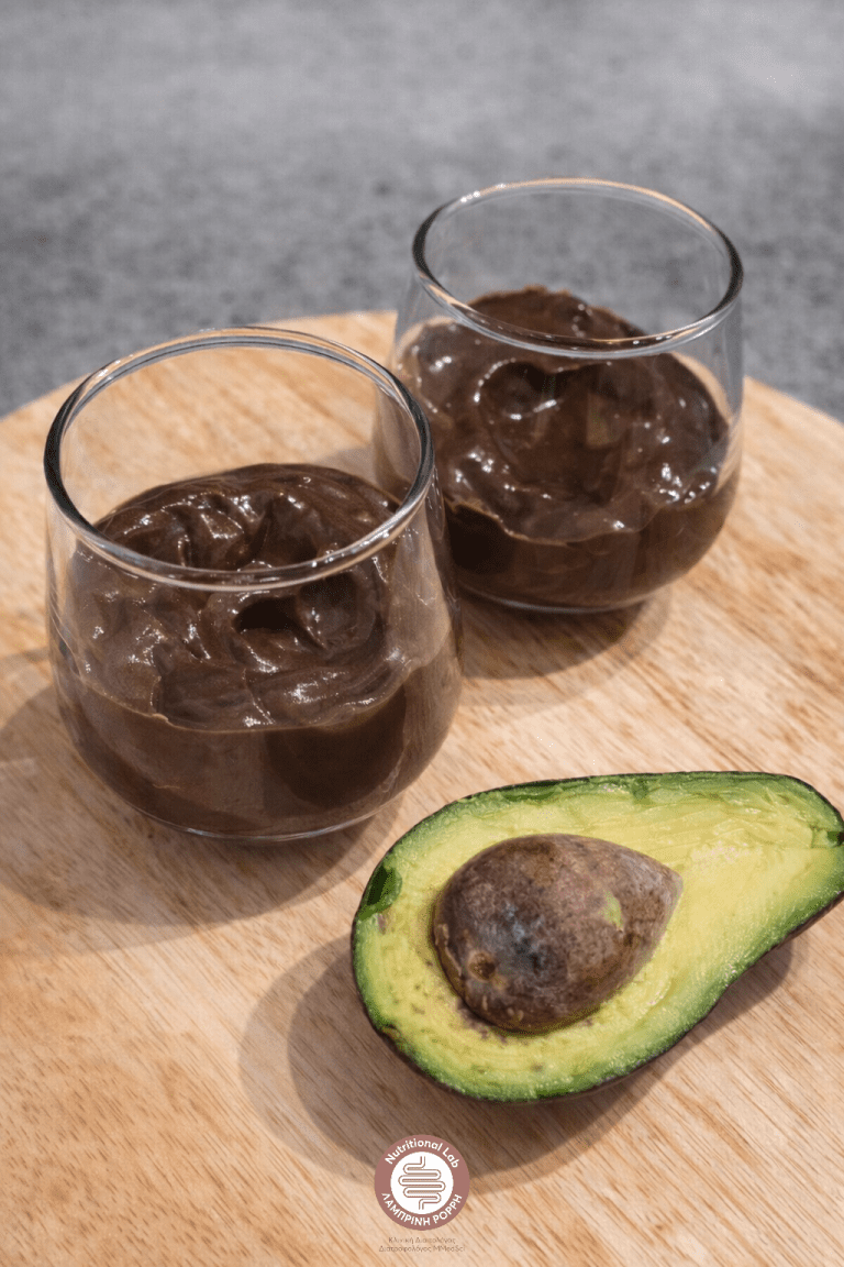 Read more about the article Mousse σοκολάτα-avocado🥑(vegeterian/vegan)
